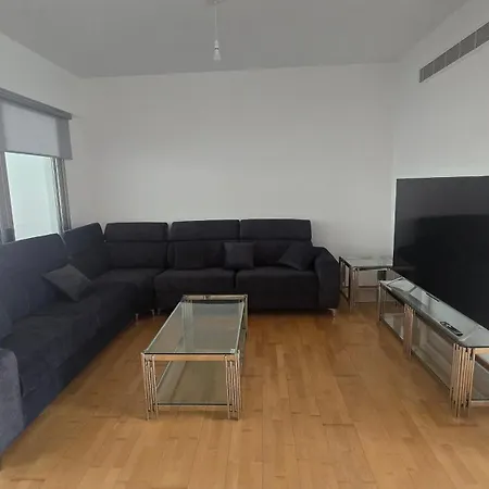 Sea View Finikoudes Apartman *